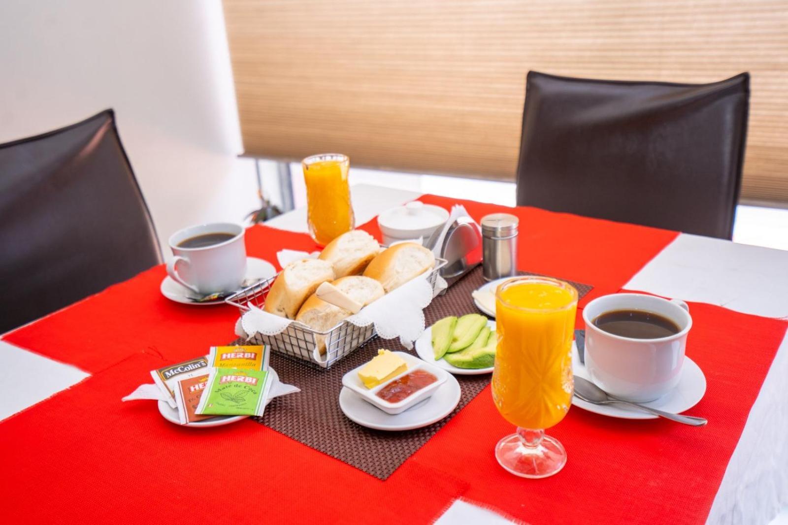 Gold Infinity Hotel Tacna Luaran gambar
