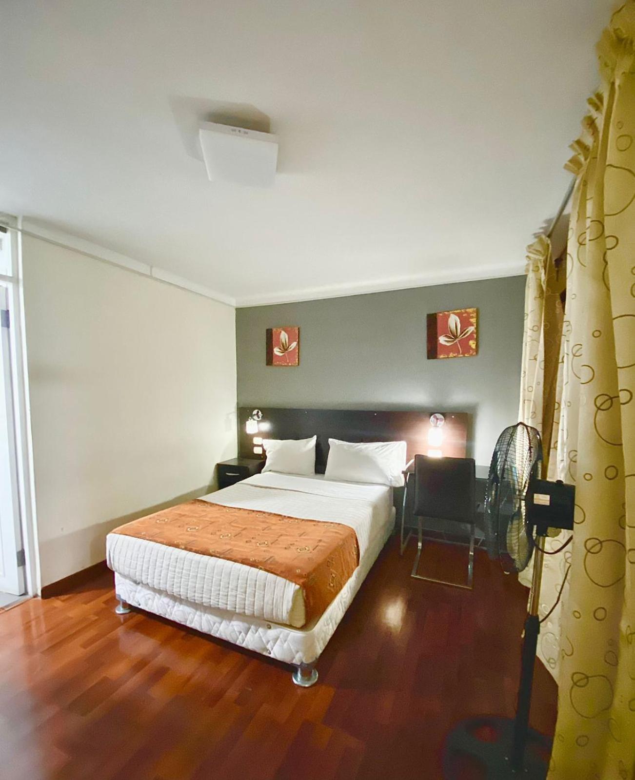 Gold Infinity Hotel Tacna Luaran gambar
