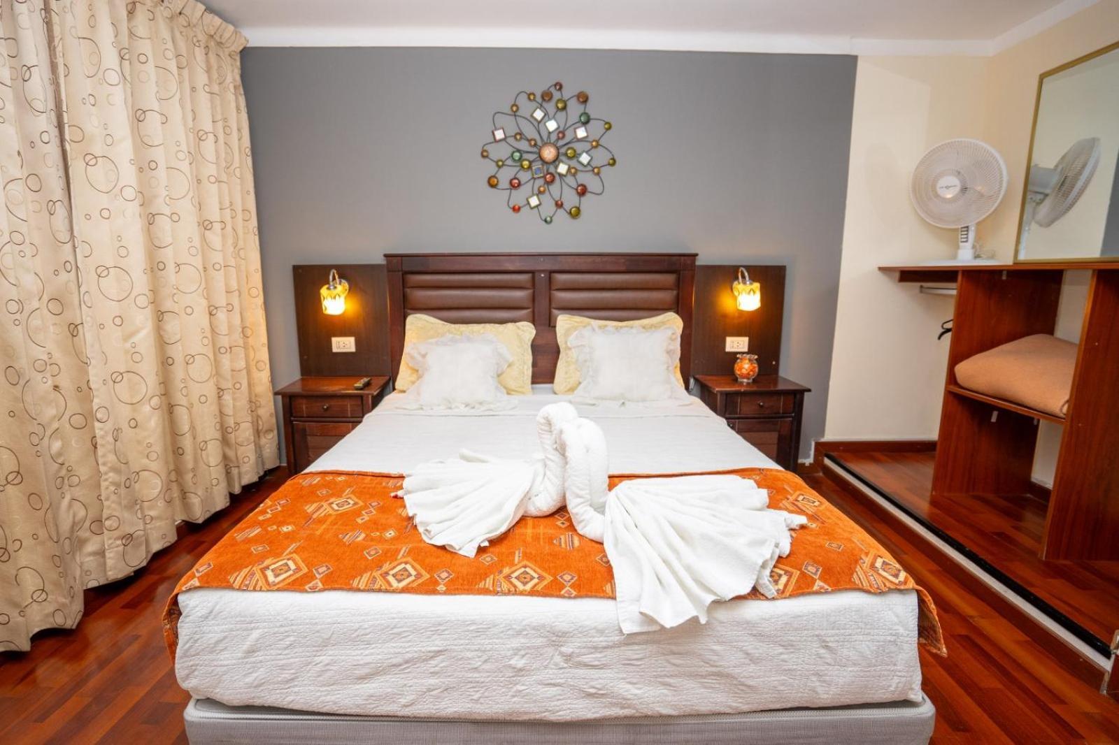 Gold Infinity Hotel Tacna Luaran gambar